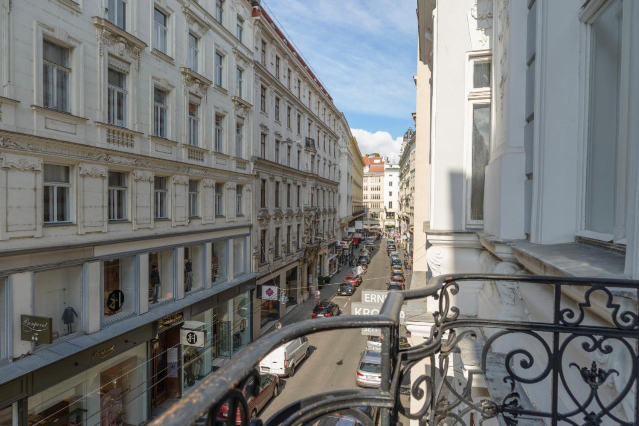 Senator Suite Stephansplatz By Ichbucheat Wien Eksteriør bilde